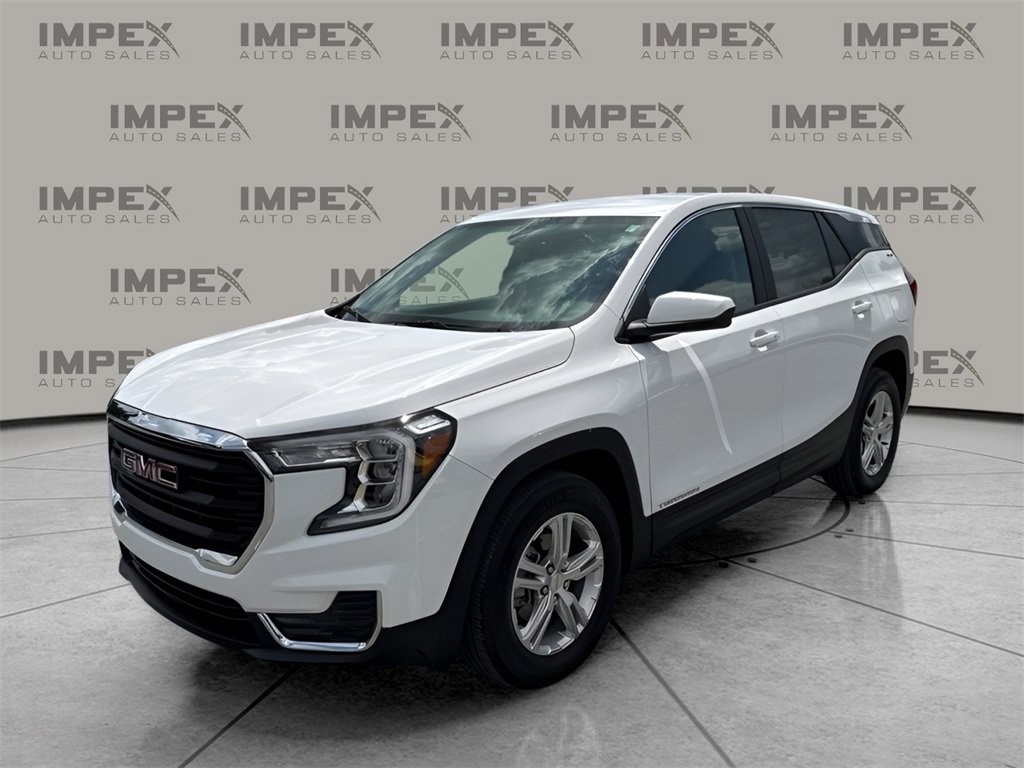 Used 2024 GMC Terrain SLE