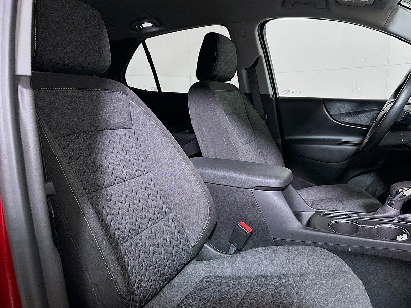 Used 2022 Chevrolet Equinox LT image 25
