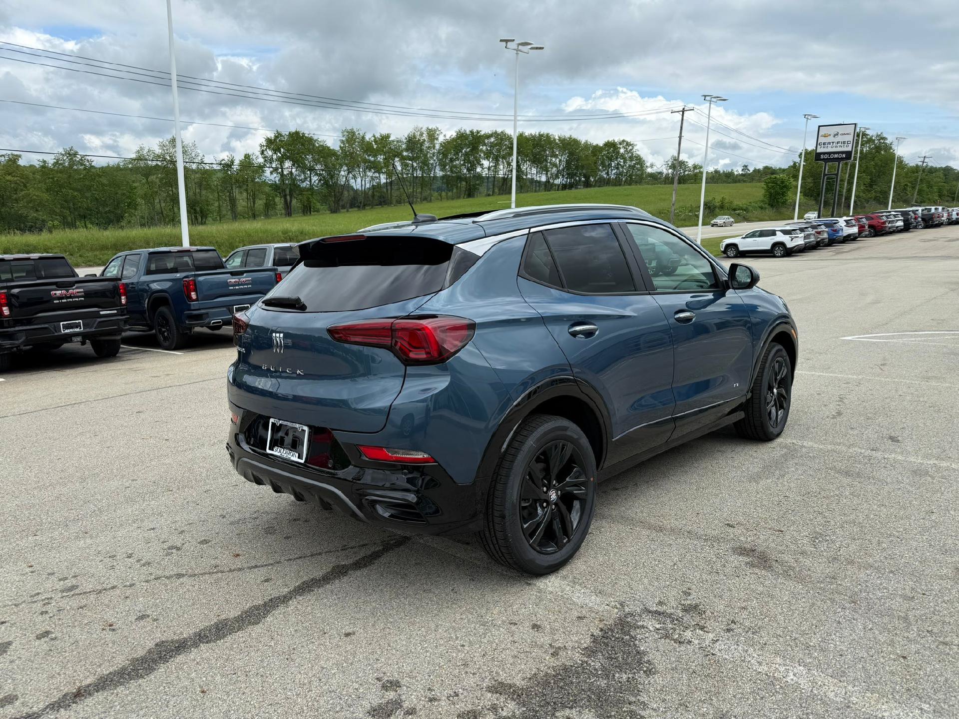 New 2026 Buick Encore GX Sport Touring w/ Advanced Technology Package AWD/4WD image 5