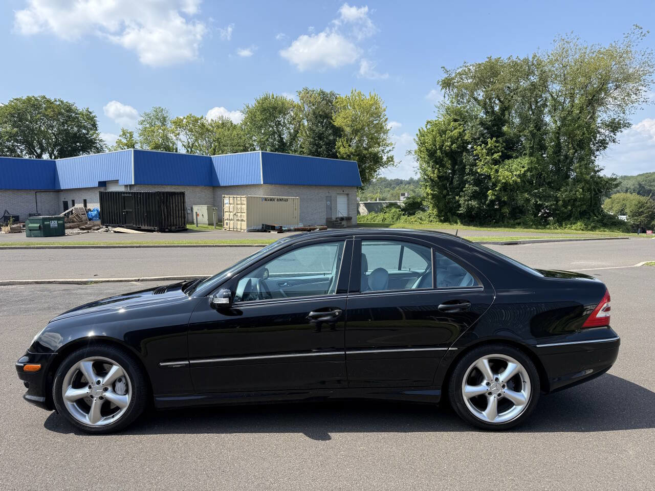 Used 2006 Mercedes-Benz C 230 Sedan w/ Sunroof Pkg image 6