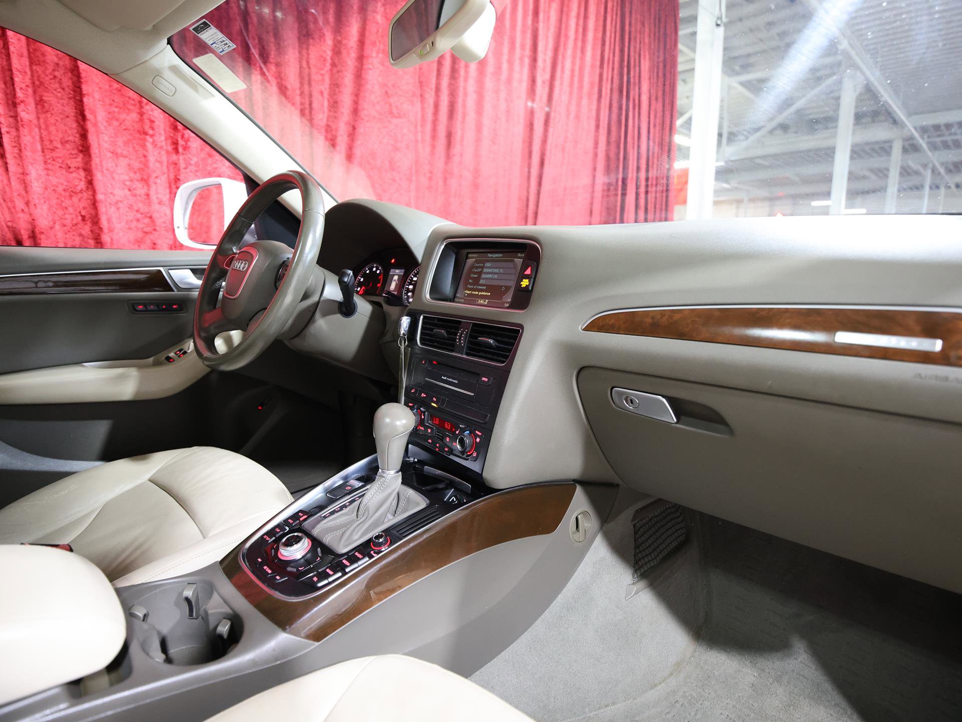 Used 2011 Audi Q5 2.0T Premium Plus image 22