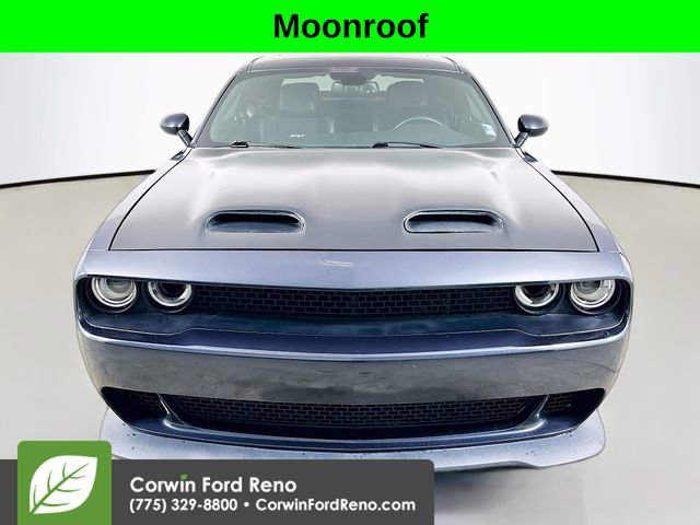 Used 2016 Dodge Challenger SRT Hellcat image 2