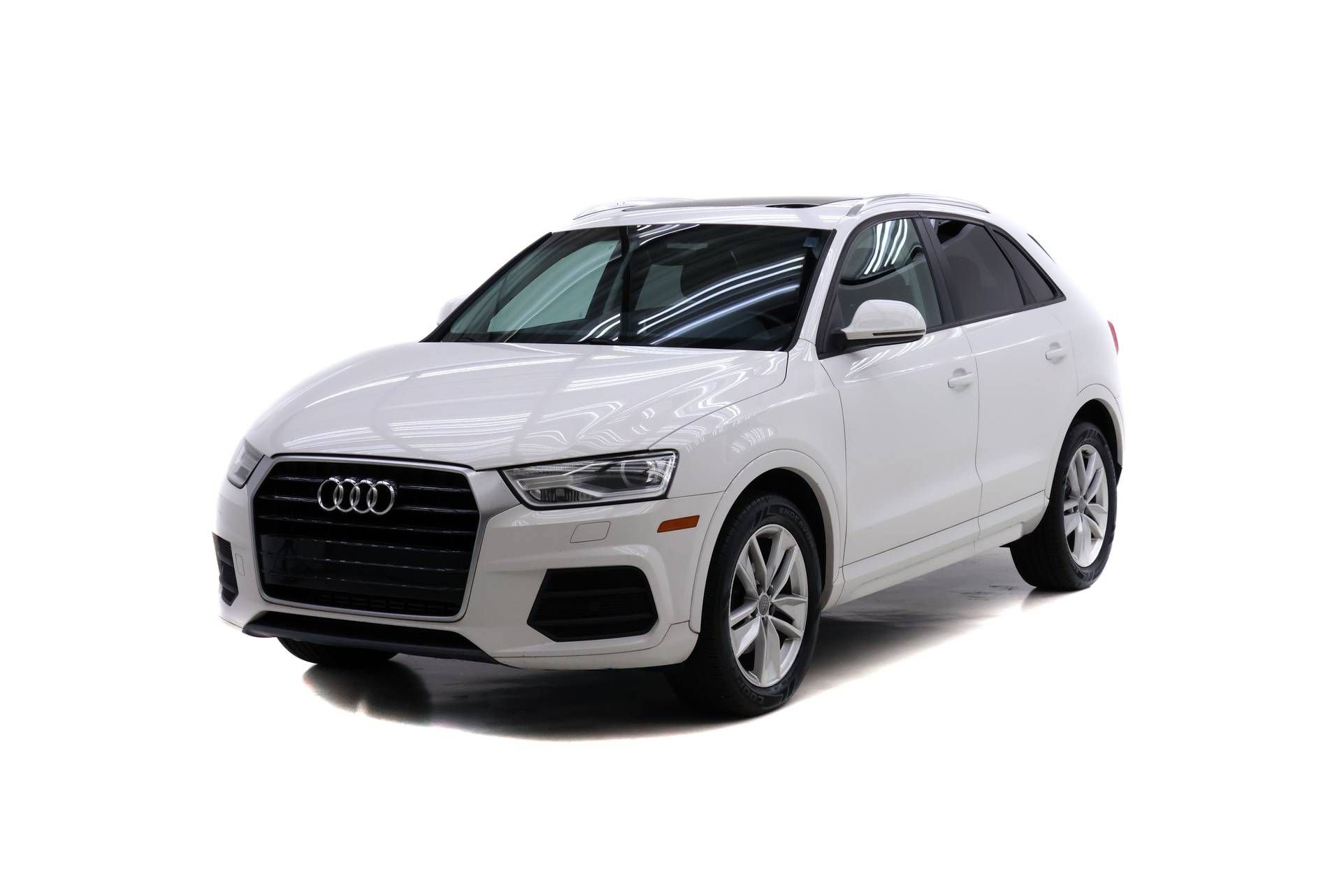 Used 2017 Audi Q3 2.0T Premium FWD image 1