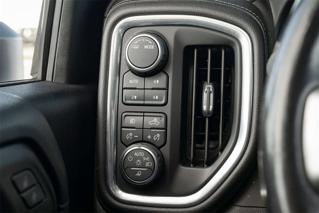 Used 2021 Chevrolet Silverado 2500 LTZ image 34