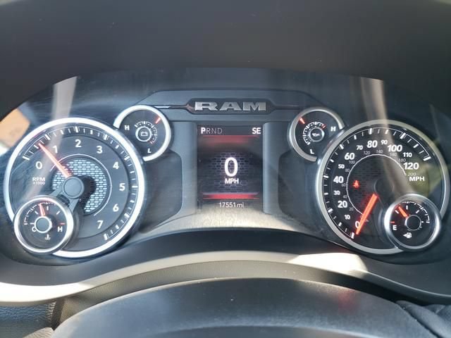 Used 2026 RAM 2500 Big Horn AWD/4WD image 33