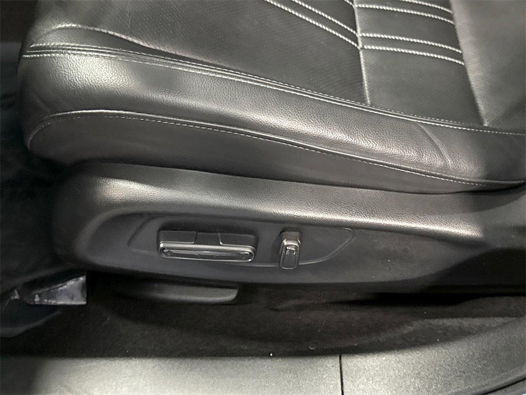 Used 2024 Honda HR-V EX-L image 28