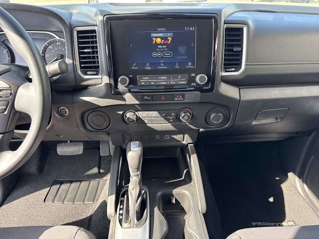 Used 2023 Nissan Frontier SV image 28