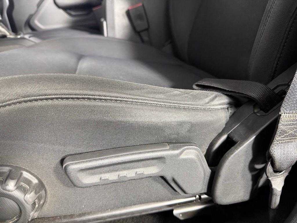 Used 2018 Jeep Wrangler Unlimited Sport S AWD/4WD image 19