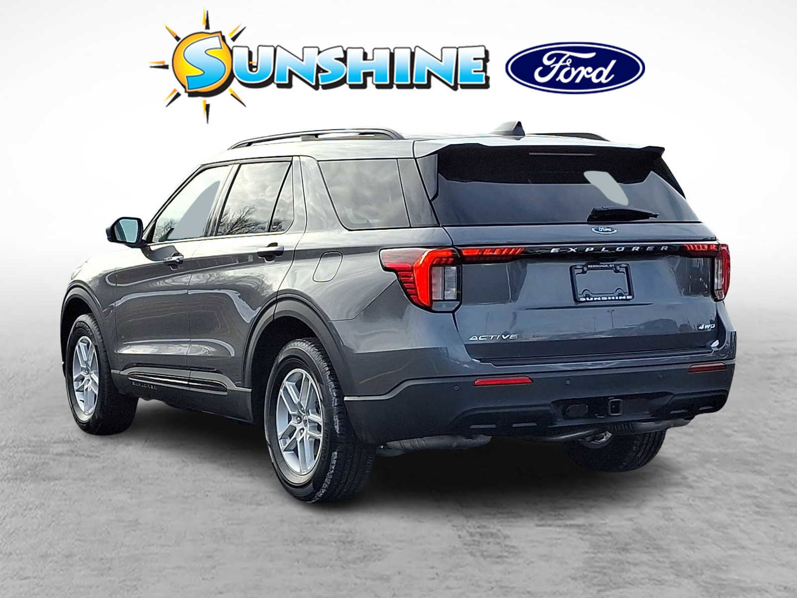New 2026 Ford Explorer Active AWD/4WD image 4