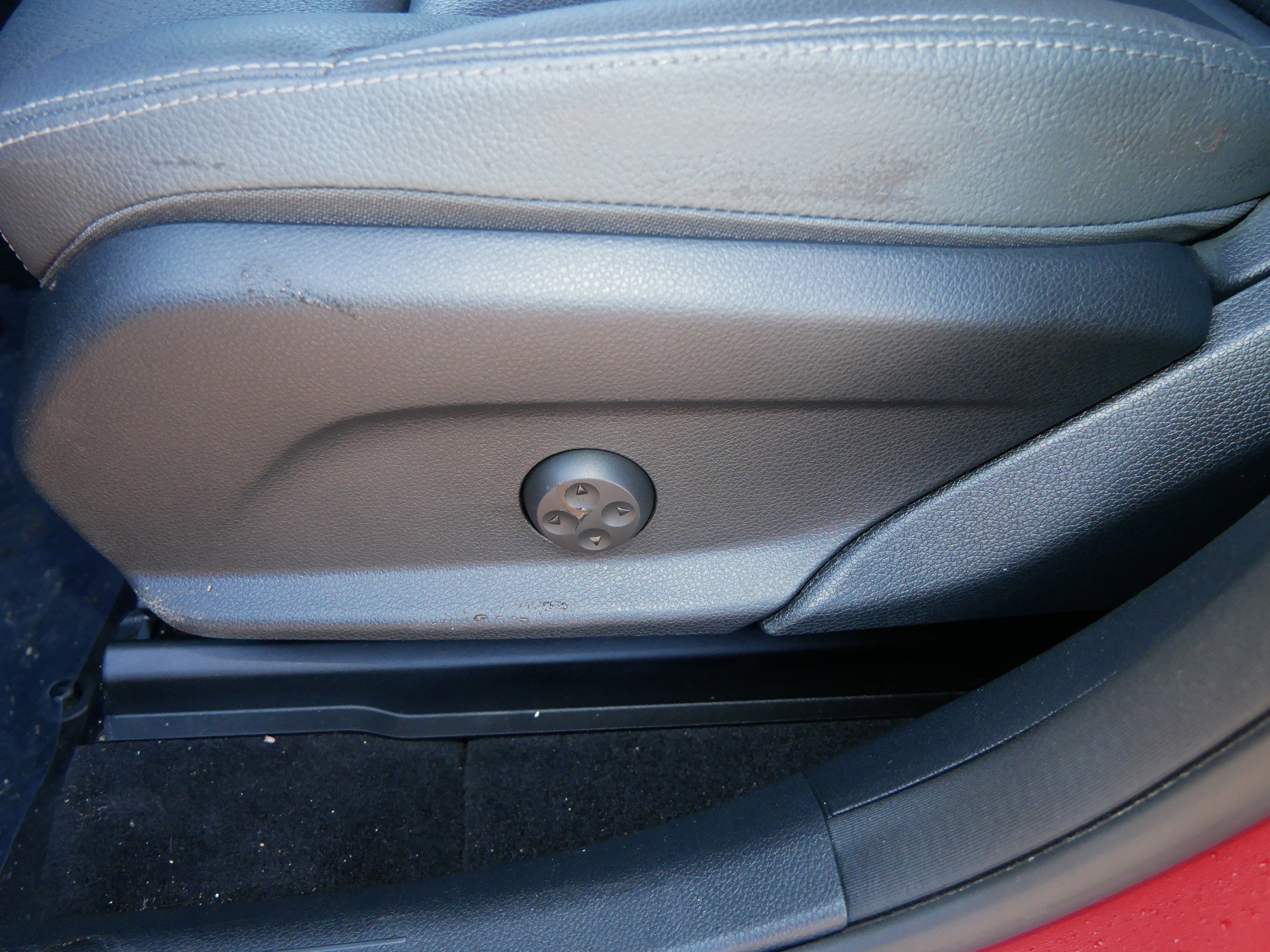 Used 2022 Mercedes-Benz GLC 300 4MATIC image 19