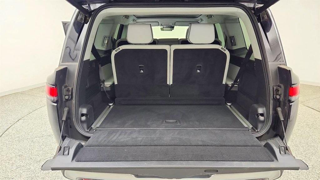 Used 2023 Rivian R1S Adventure AWD/4WD image 22