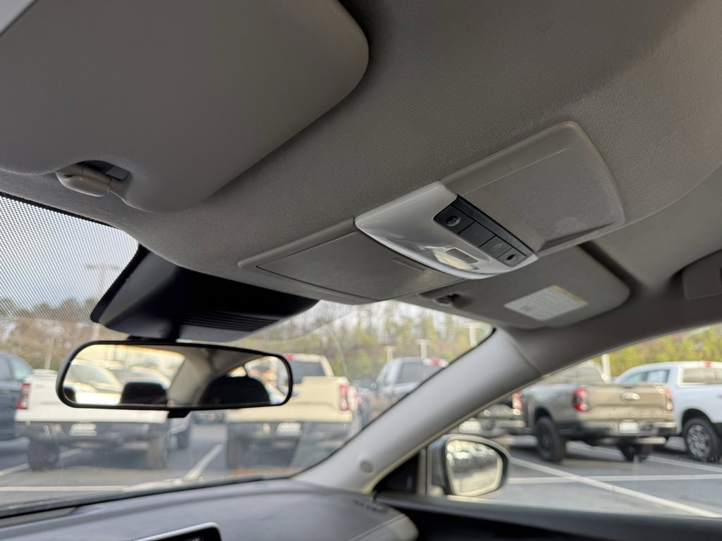 Used 2024 Nissan Sentra SV image 21