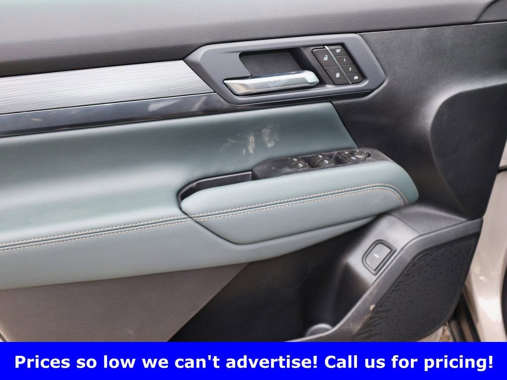 New 2026 GMC Terrain AT4 w/ Convenience Package III image 10