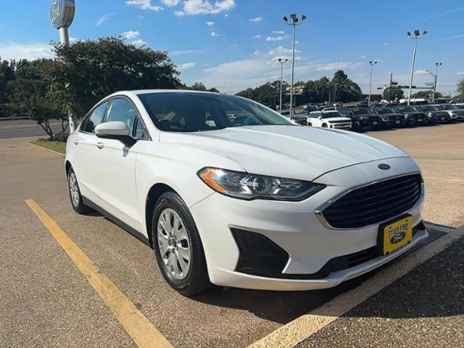 Used 2020 Ford Fusion S image 1