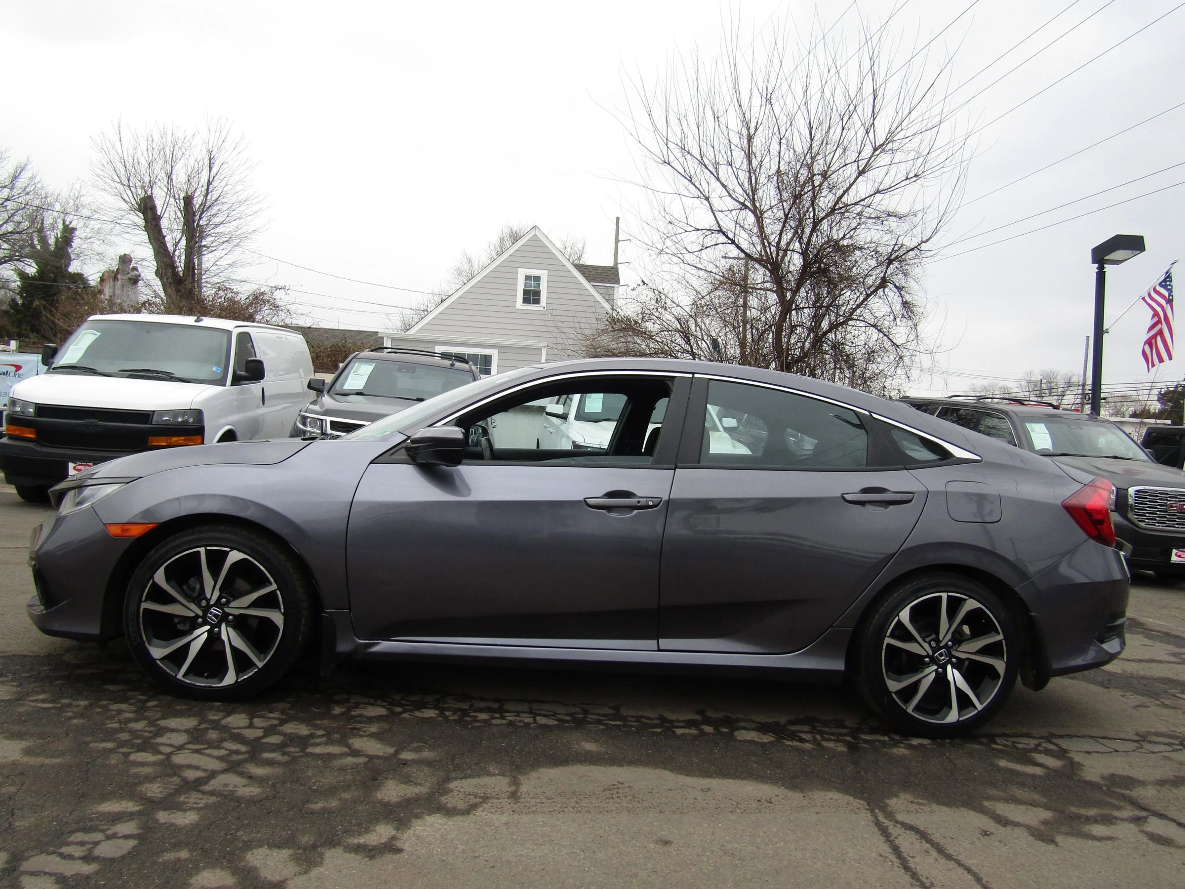 Used 2021 Honda Civic Sport image 5