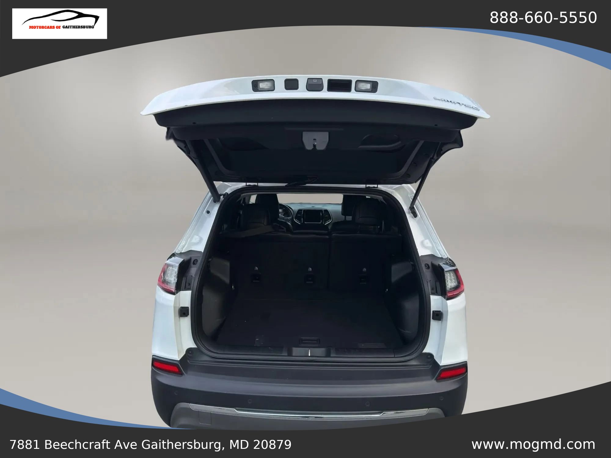 Used 2019 Jeep Cherokee Limited FWD image 23