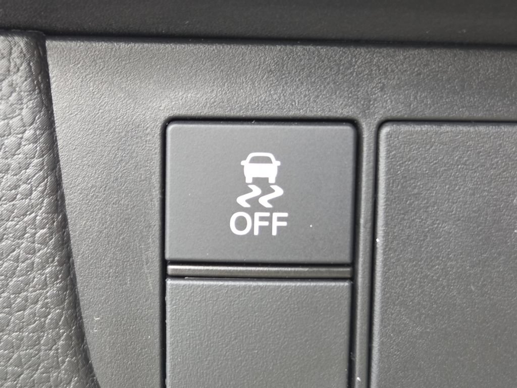 Certified 2025 Honda CR-V Sport image 16