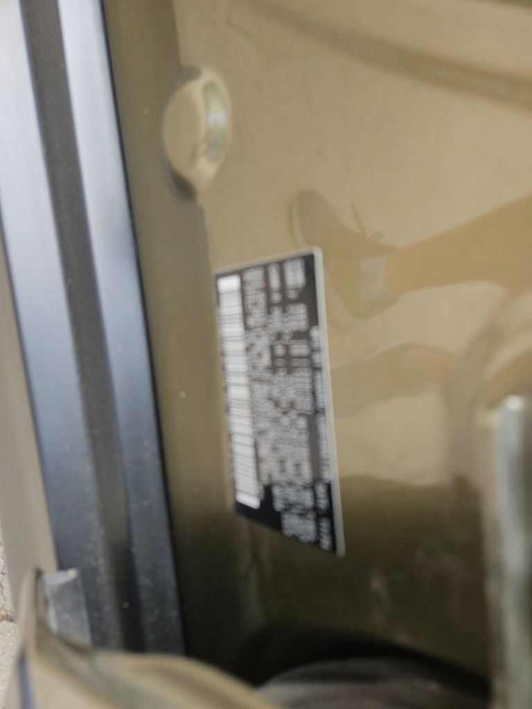 Used 2025 Subaru Outback Premium image 29