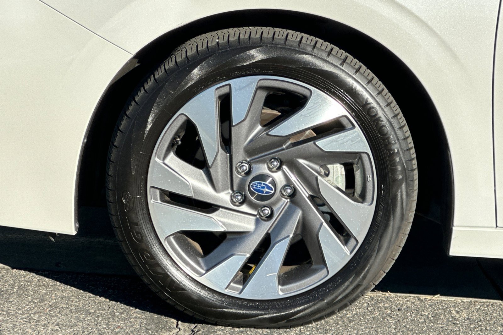 Used 2025 Subaru Legacy Limited image 27