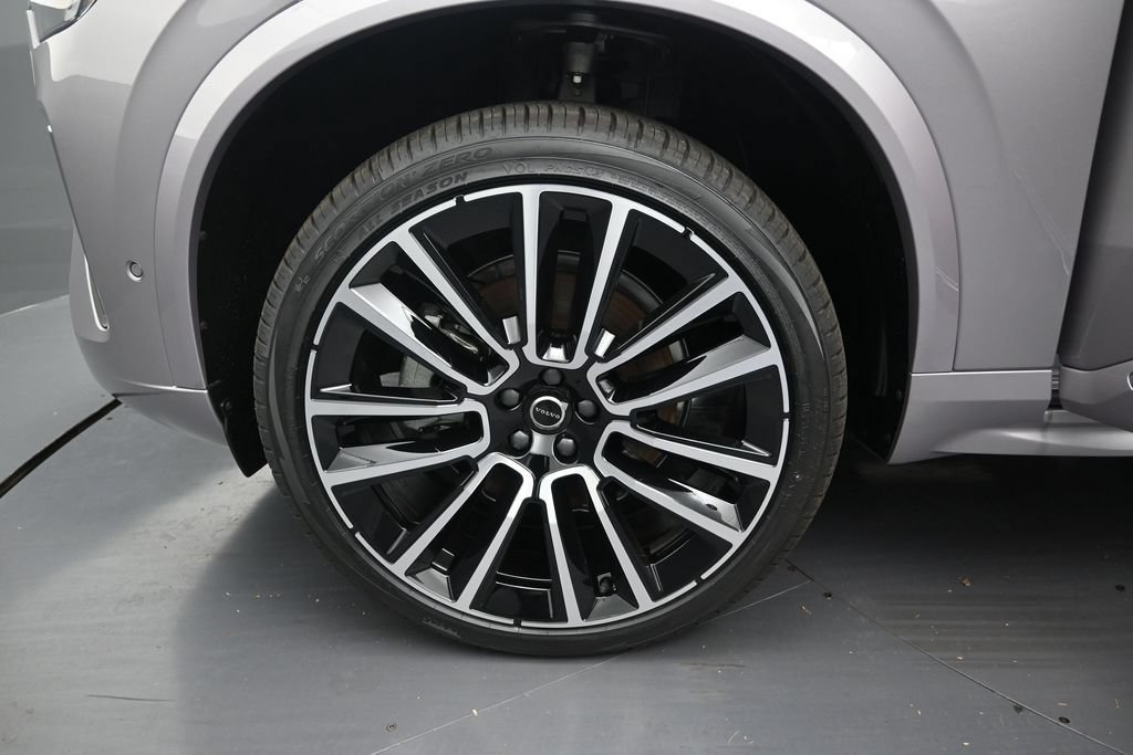 New 2026 Volvo XC90 B5 Ultra AWD/4WD image 9