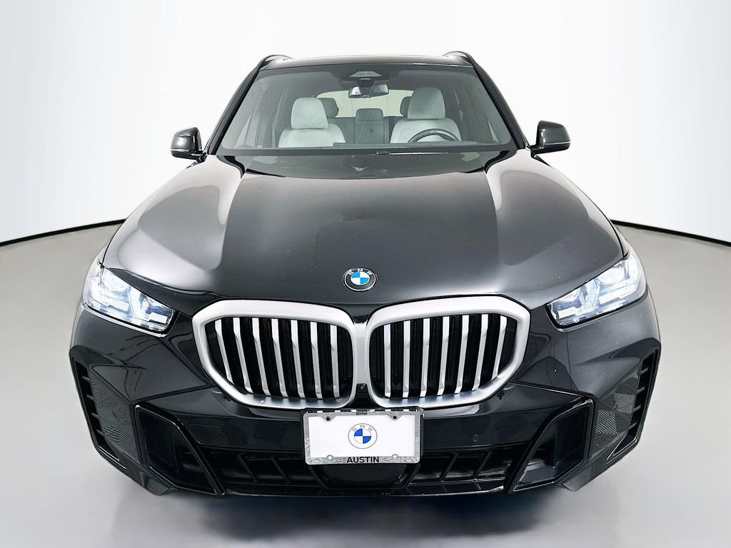 Certified 2024 BMW X5 xDrive40i w/ M Sport Package image 2