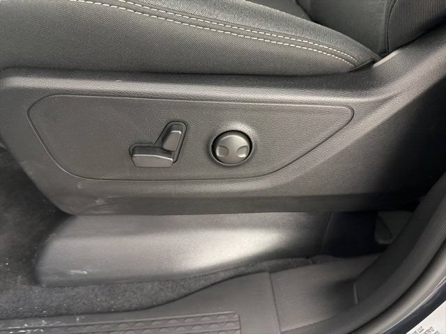 New 2026 RAM 1500 Big Horn AWD/4WD image 13