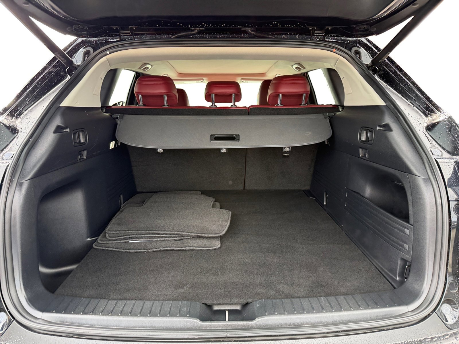 Certified 2025 MAZDA CX-50 AWD 2.5 Hybrid w/ Premium Pkg image 17