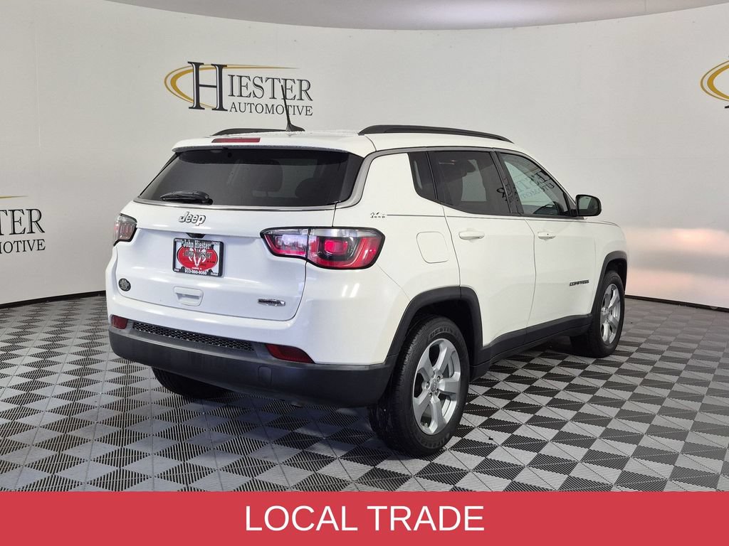 Used 2020 Jeep Compass Latitude FWD image 3