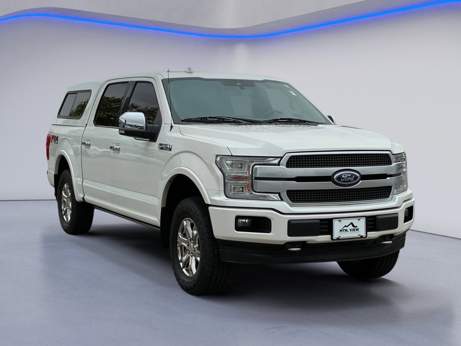 Used 2018 Ford F150 Platinum w/ Equipment Group 701A Luxury AWD/4WD image 5