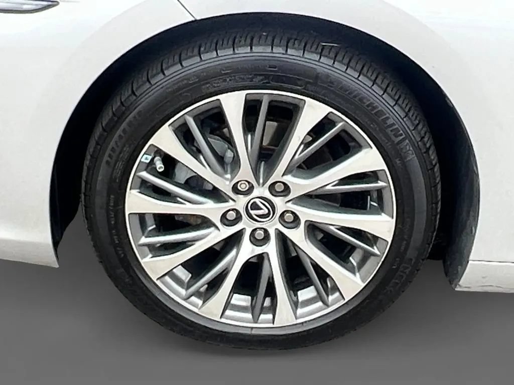 Used 2021 Lexus ES 350 w/ Premium Package FWD image 15
