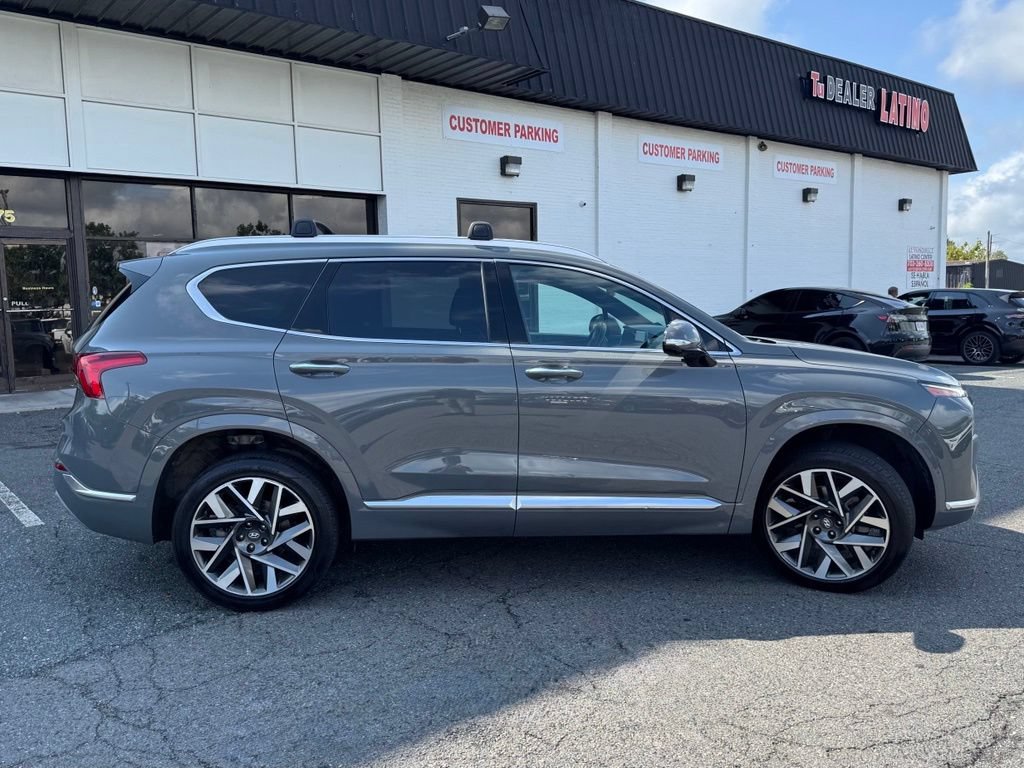 Used 2023 Hyundai Santa Fe Calligraphy AWD/4WD image 2