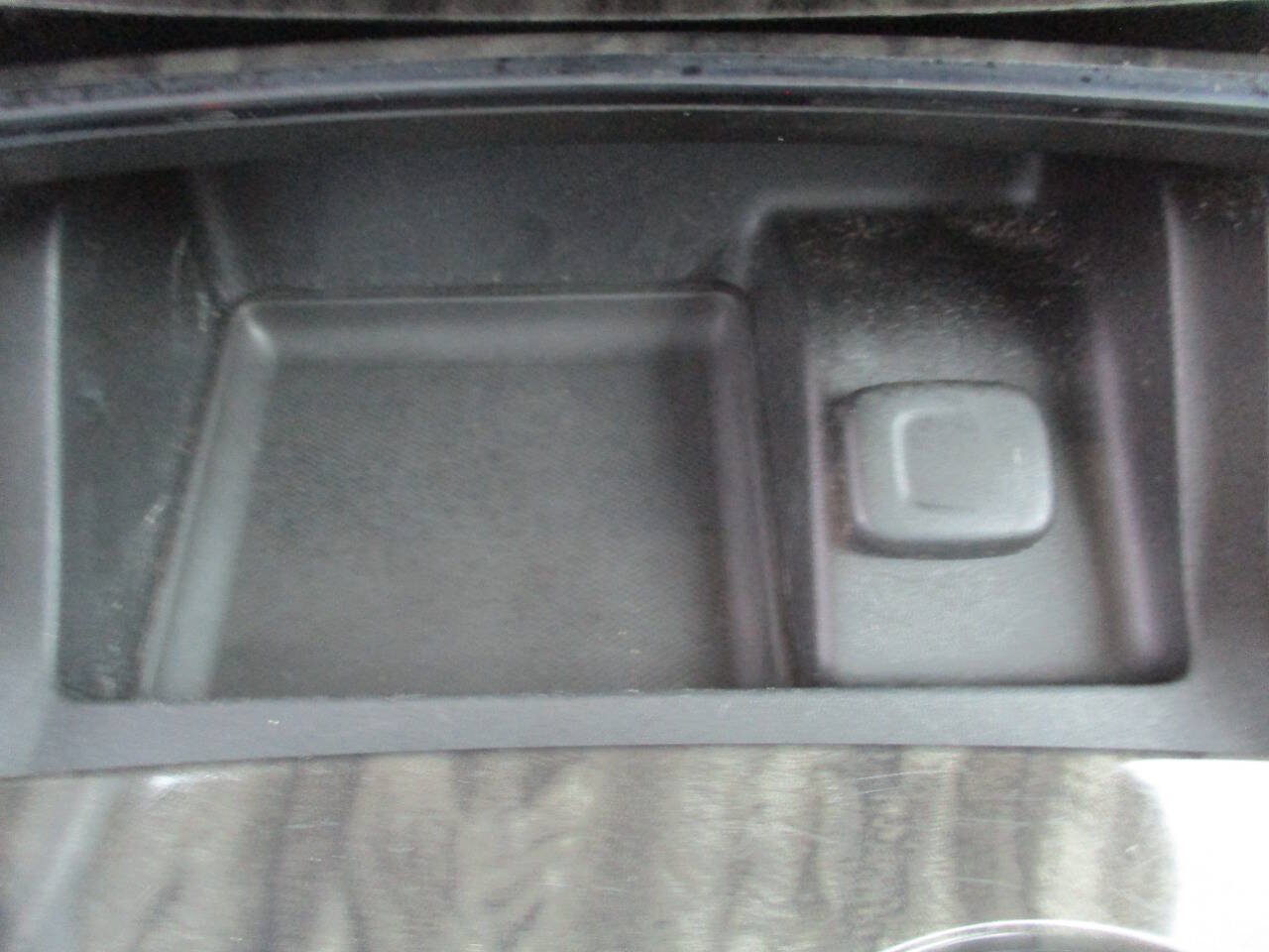 Used 2014 Chevrolet Impala LT w/ Convenience Package FWD image 18
