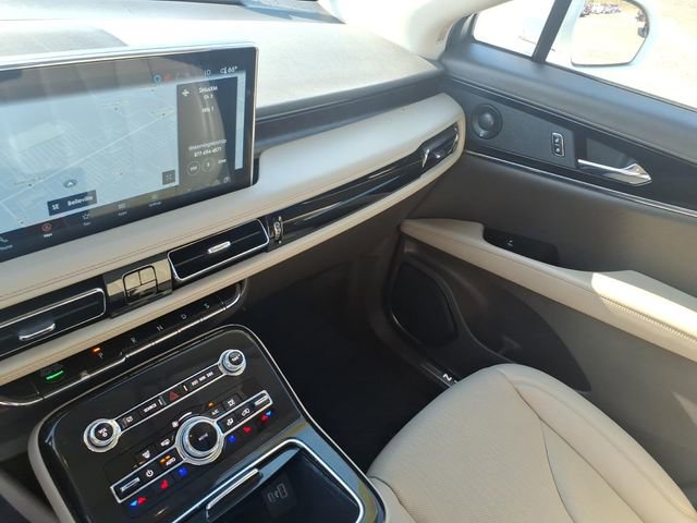 Used 2023 Lincoln Nautilus Reserve w/ Equipment Group 201A AWD/4WD image 26