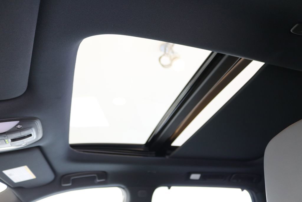 Certified 2025 INFINITI QX60 Luxe w/ Black Edition image 18