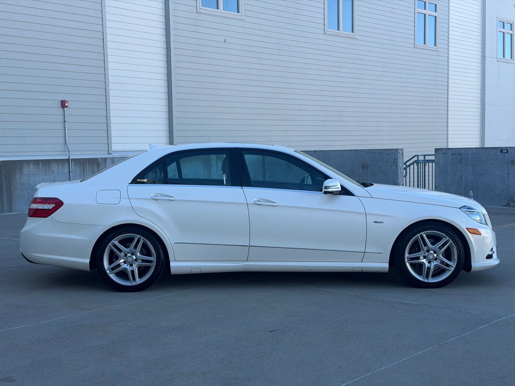 Used 2012 Mercedes-Benz E 350 4MATIC Sedan image 2