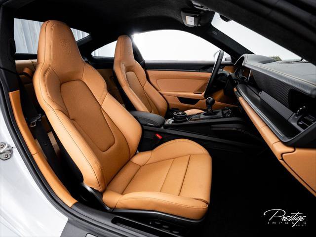 Used 2026 Porsche 911 GT3 RWD image 34
