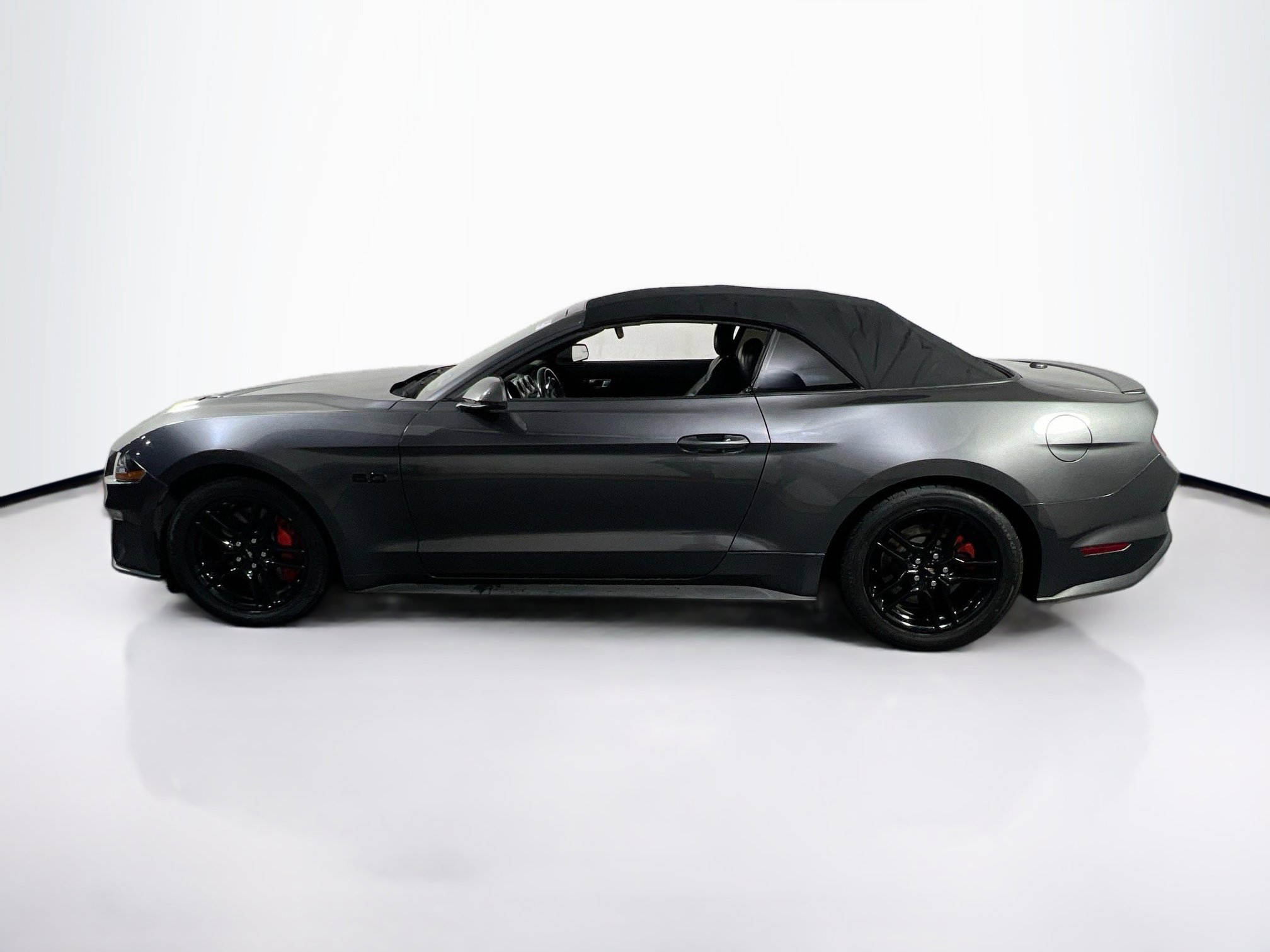 Used 2019 Ford Mustang GT Premium image 8