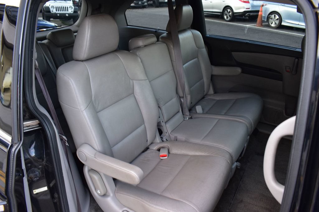 Used 2012 Honda Odyssey Touring image 24