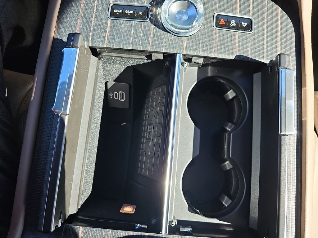 New 2025 Lincoln Navigator Black Label image 34