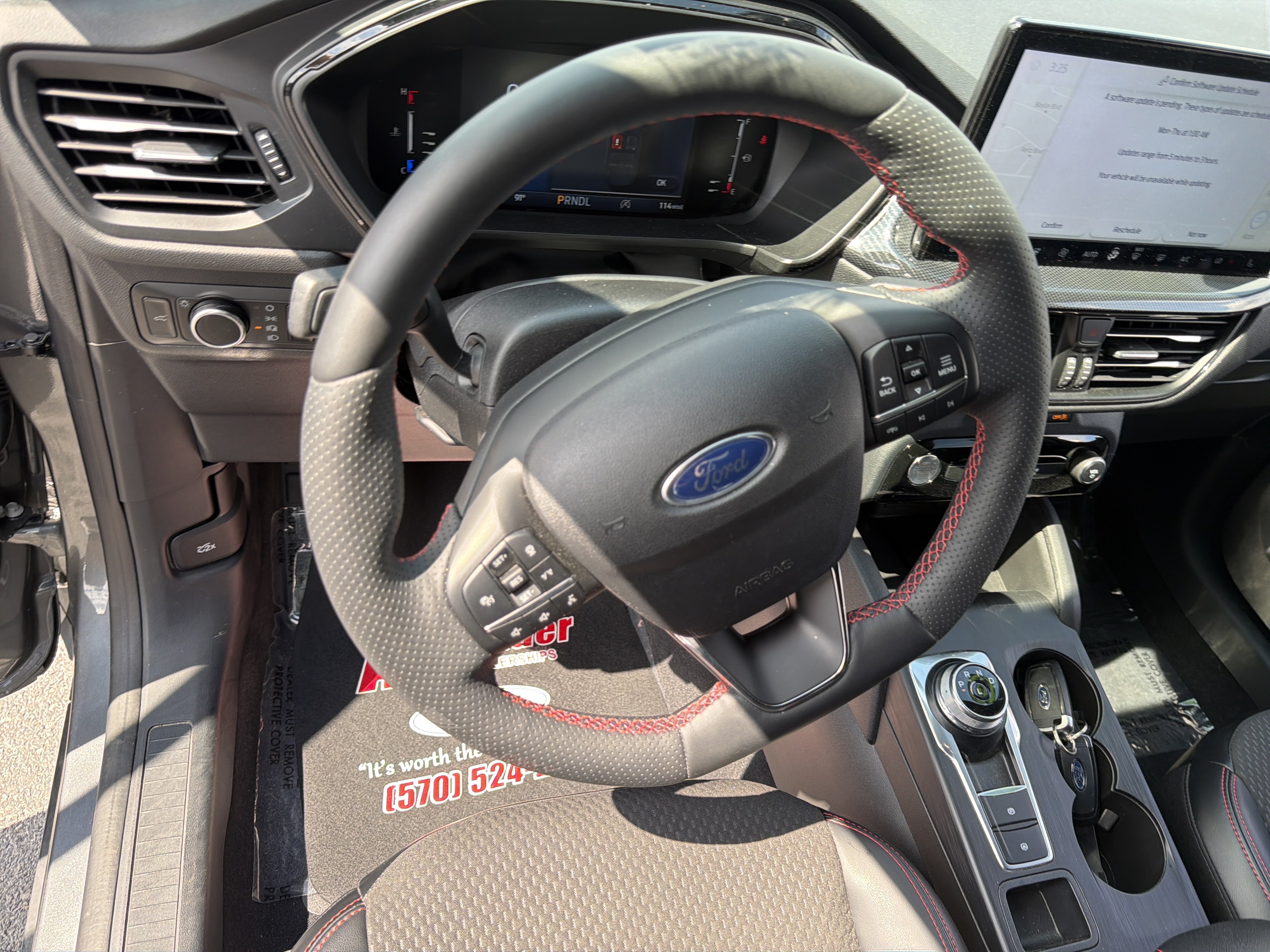 Used 2023 Ford Escape ST-Line w/ Tech Pack #1 AWD/4WD image 17