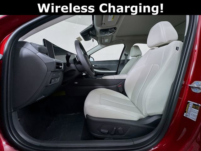 Used 2025 Hyundai Sonata SEL FWD image 34