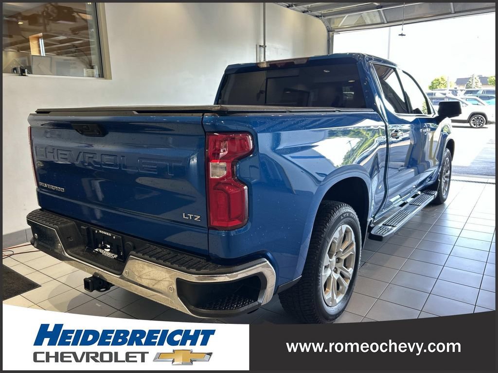 Certified 2022 Chevrolet Silverado 1500 LTZ w/ Technology Package AWD/4WD image 4