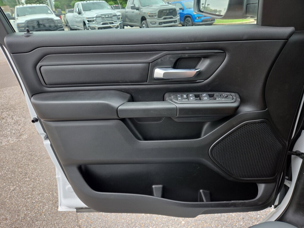 New 2026 RAM 1500 Tradesman AWD/4WD image 9
