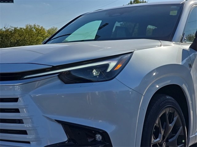 New 2026 Lexus TX 500h AWD image 11