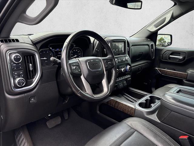 Used 2022 GMC Sierra 1500 Denali w/ Denali Premium Package AWD/4WD image 10