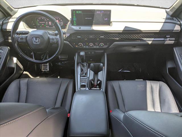 Used 2025 Honda Accord Sport image 16