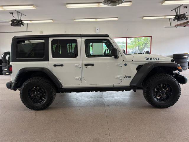 Used 2024 Jeep Wrangler Unlimited AWD/4WD image 30