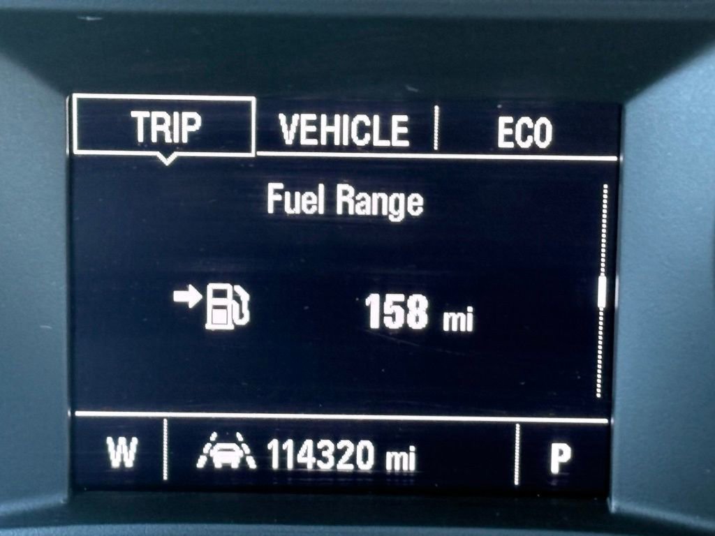 Used 2022 Chevrolet Traverse LT FWD image 26