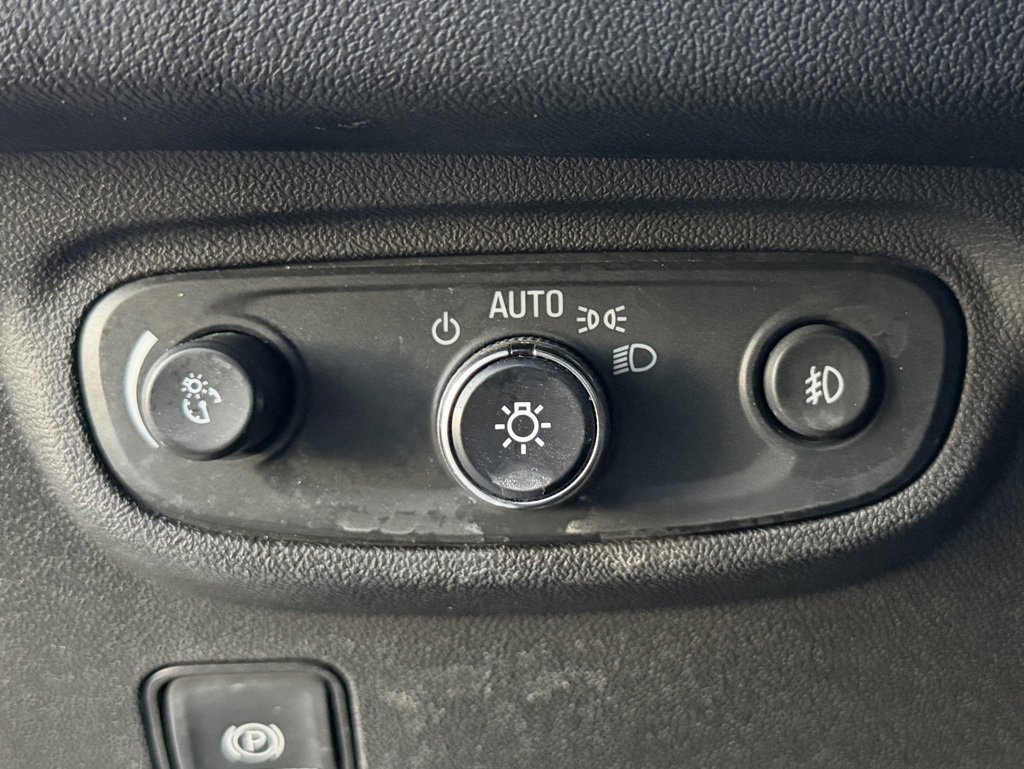 Used 2020 GMC Terrain Denali w/ Denali Premium Package image 24