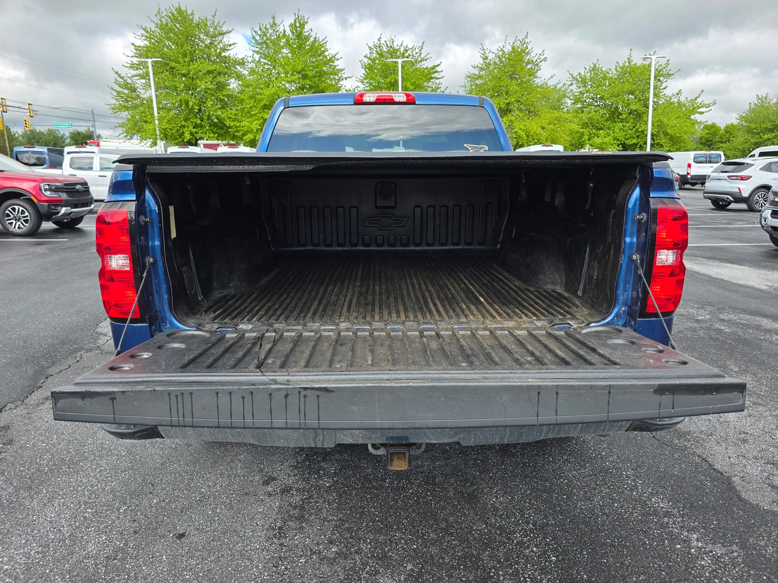 Used 2017 Chevrolet Silverado 1500 LS w/ Trailering Package AWD/4WD image 8